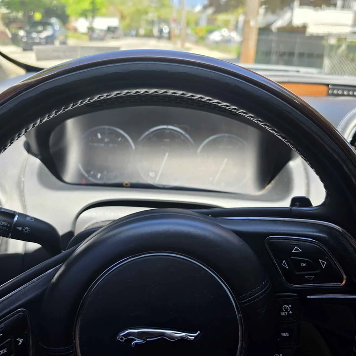 2011 Jaguar X351 XJ - Image 16 of 17