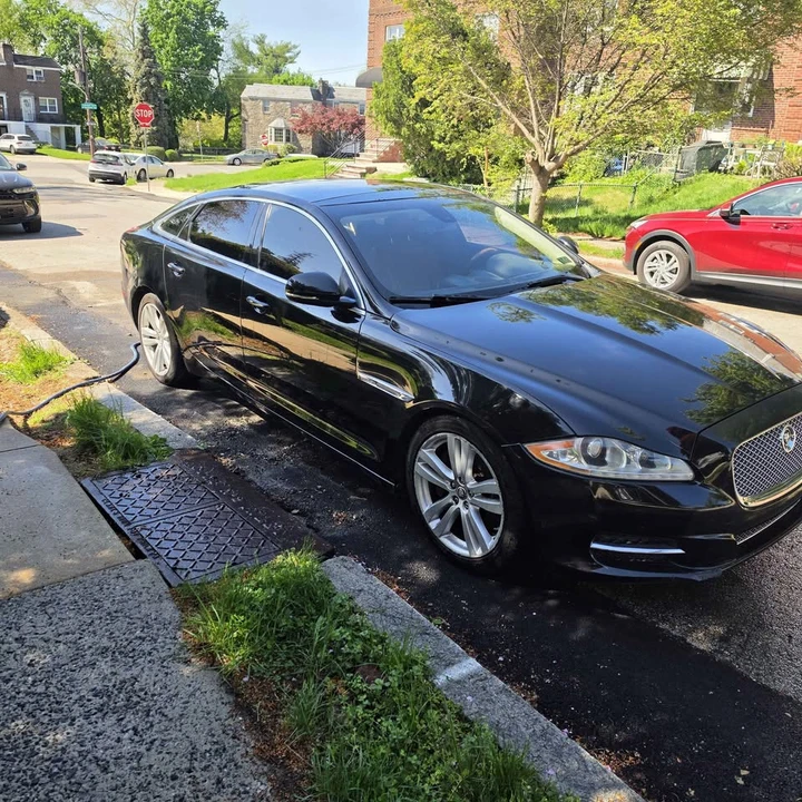 2011 Jaguar X351 XJ - Image 3 of 17