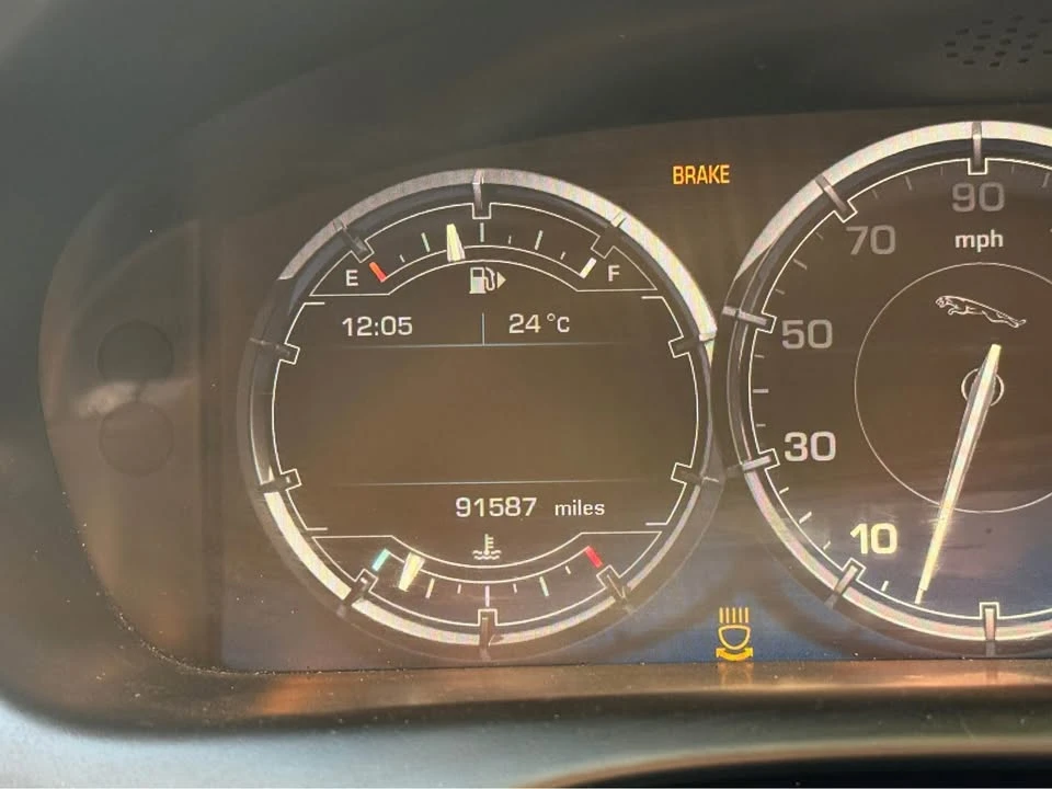 2011 Jaguar X351 XJ - Image 8 of 17