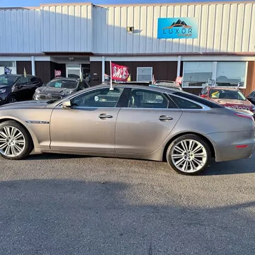 2011 Jaguar XJ Supercharged Sedan 4D