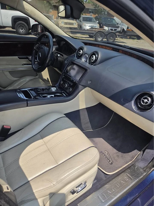 2011 Jaguar X351 XJ - Image 6 of 9
