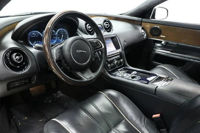 2011 Jaguar X351 XJR - Image 2 of 12