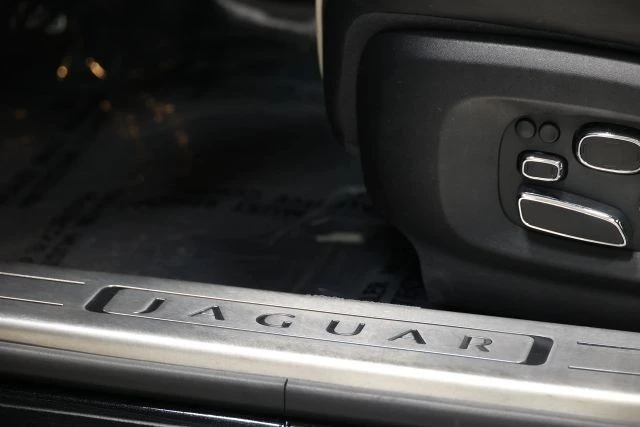 2011 Jaguar X351 XJ - Image 12 of 21