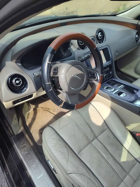 2011 Jaguar X351 XJ - Image 4 of 4