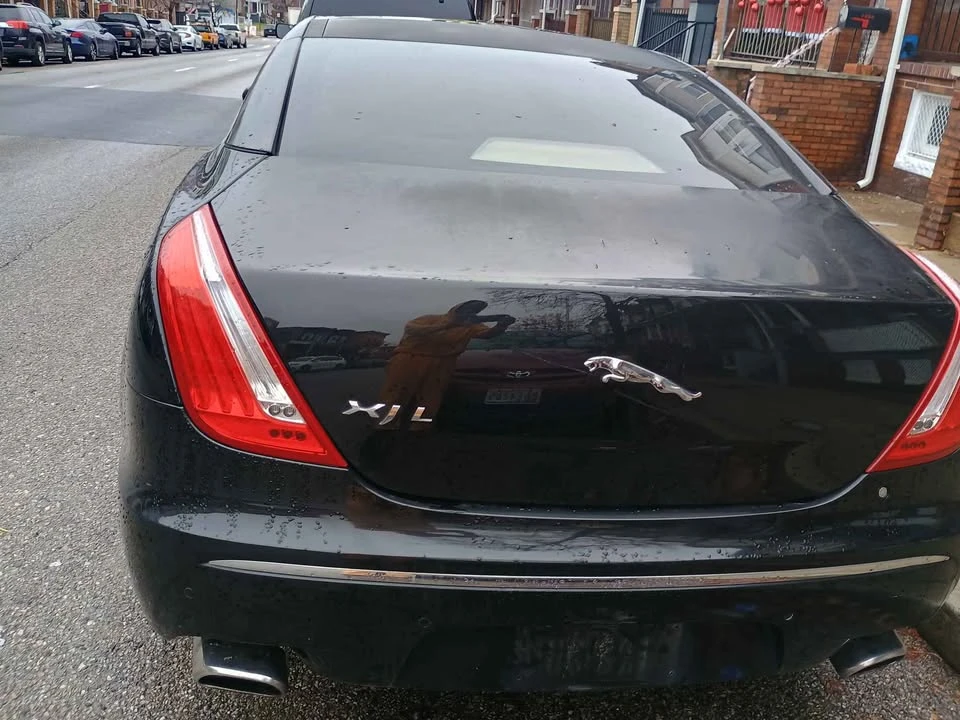2011 Jaguar X351 XJ - Image 2 of 4