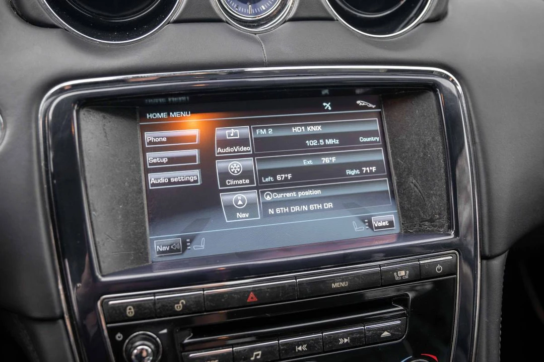 2011 Jaguar X351 XJ - Image 14 of 21