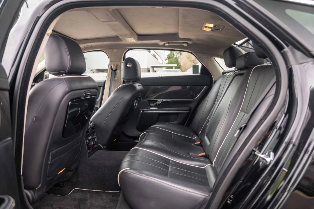 2011 Jaguar X351 XJ - Image 18 of 21