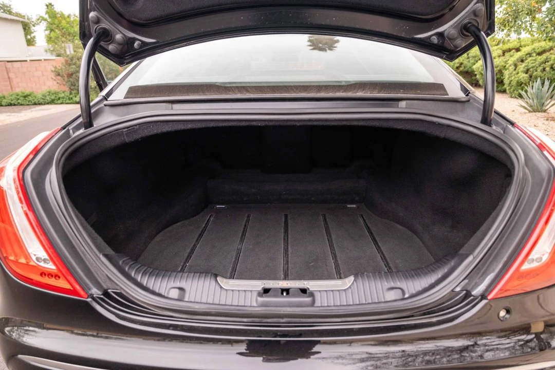 2011 Jaguar X351 XJ - Image 21 of 21