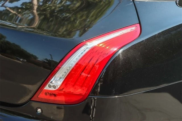 2011 Jaguar X351 XJ - Image 8 of 12