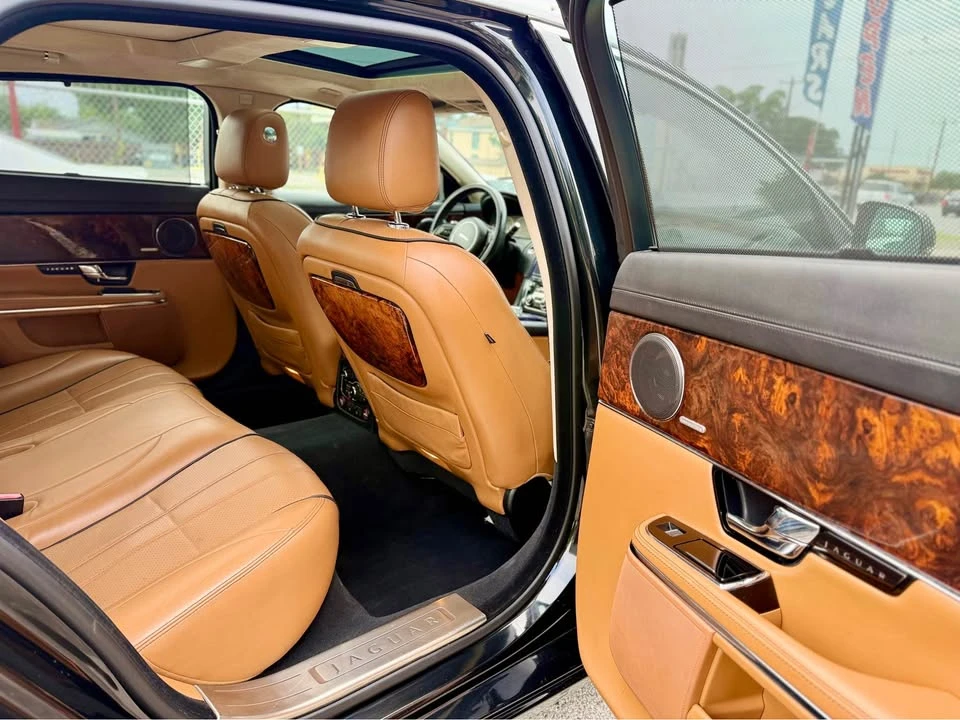 2011 Jaguar X351 XJ - Image 7 of 14