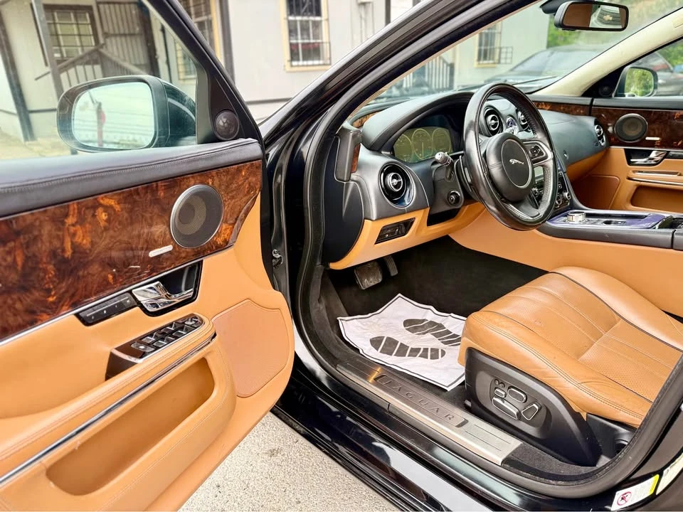2011 Jaguar X351 XJ - Image 9 of 14