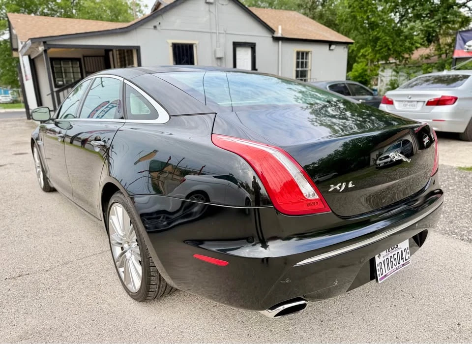 2011 Jaguar X351 XJ - Image 3 of 14