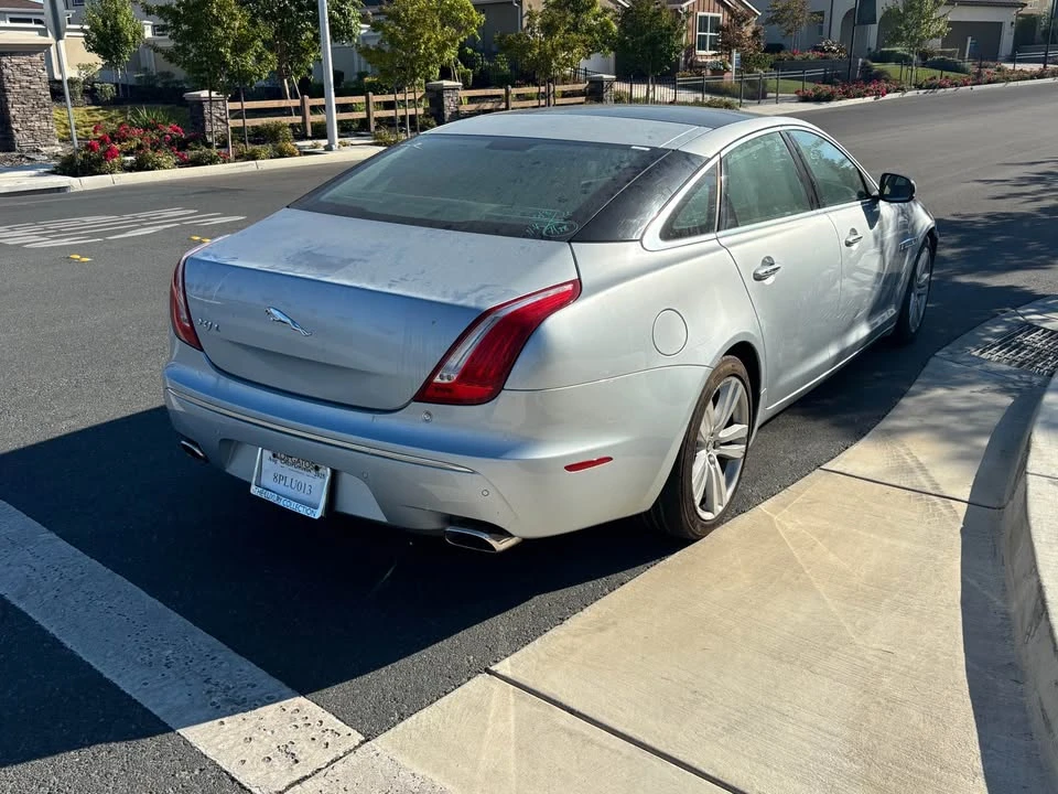 2011 Jaguar X351 XJ - Image 3 of 10