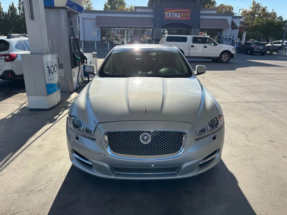 2011 Jaguar X351 XJ - Image 8 of 10