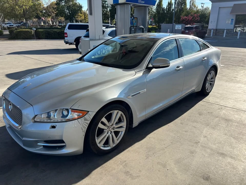 2011 Jaguar X351 XJ - Image 9 of 10