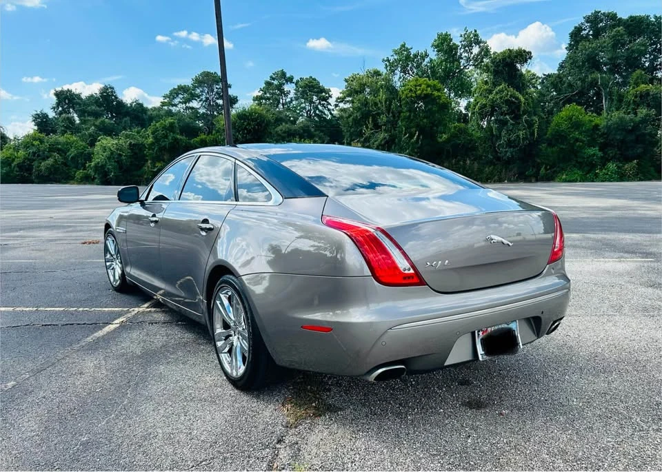 2011 Jaguar X351 XJ - Image 4 of 13