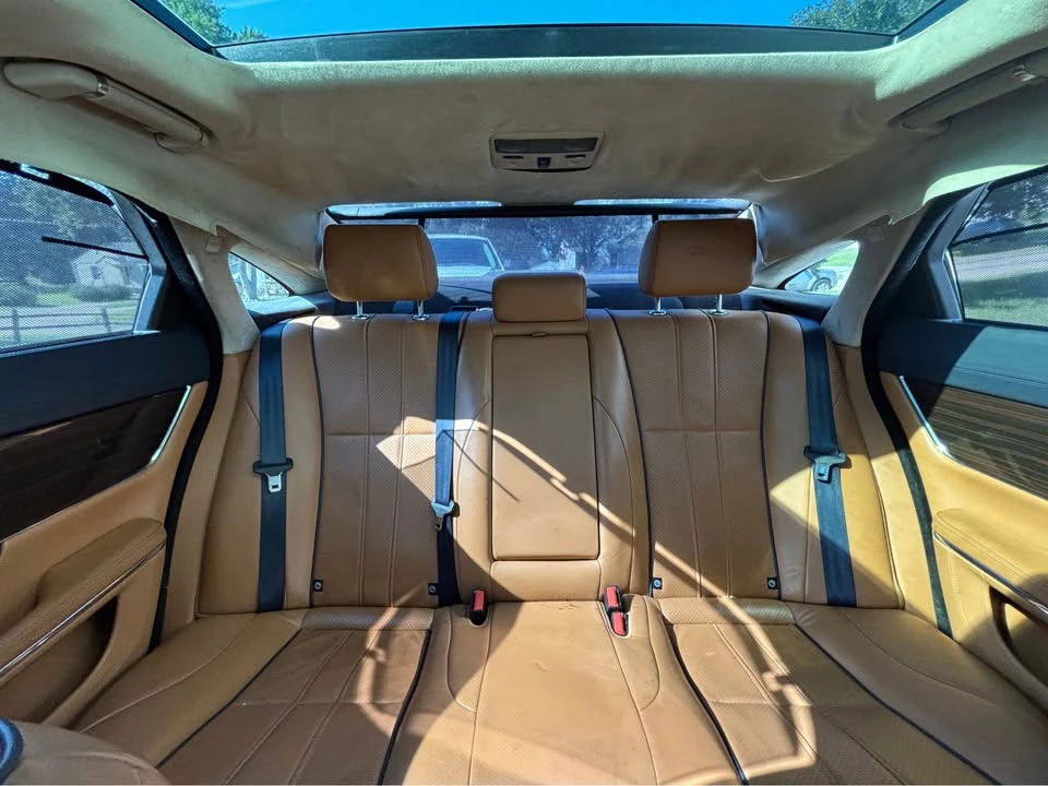 2011 Jaguar X351 XJ - Image 9 of 10