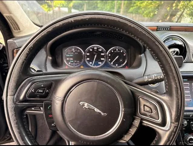 2011 Jaguar X351 XJ - Image 6 of 7