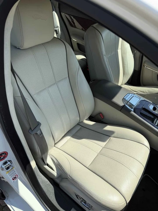 2011 Jaguar X351 XJ - Image 10 of 20