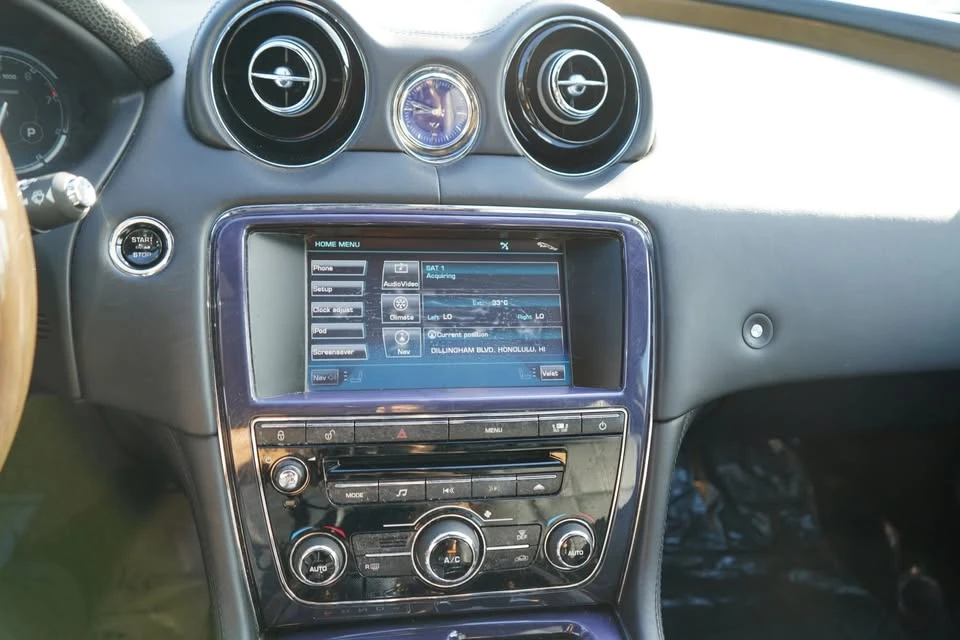 2011 Jaguar X351 XJ - Image 7 of 20
