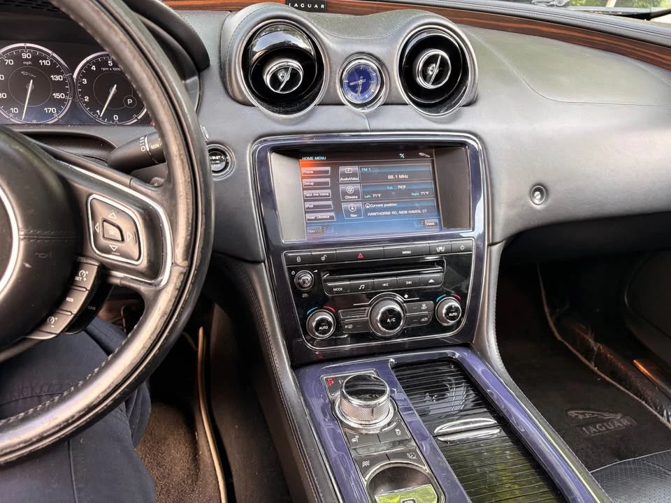 2011 Jaguar X351 XJ - Image 5 of 7
