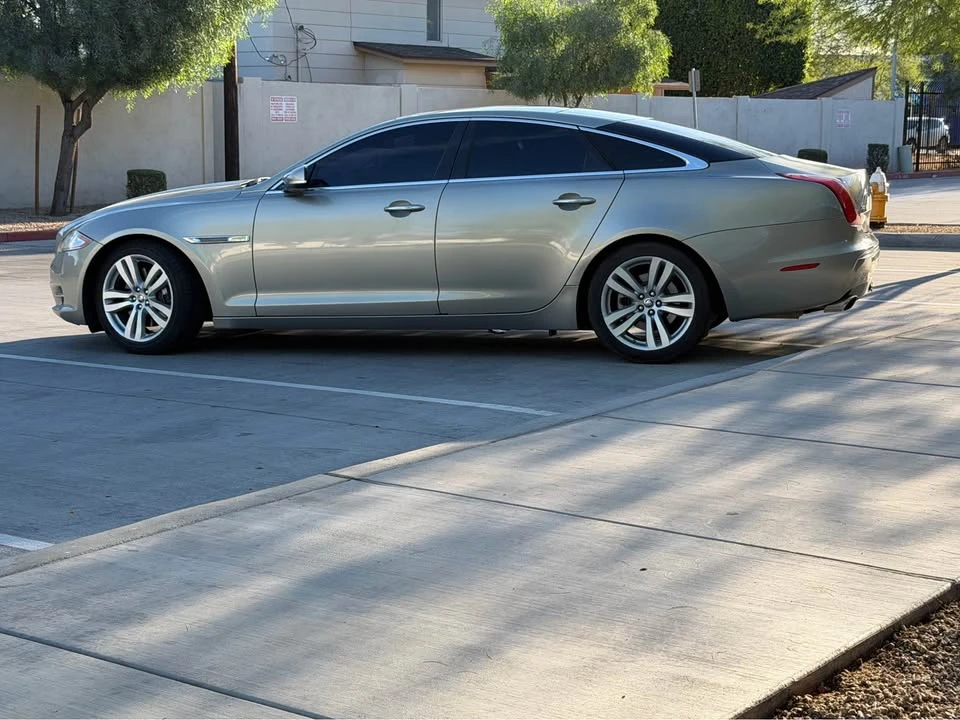 2011 Jaguar X351 XJ - Image 3 of 13