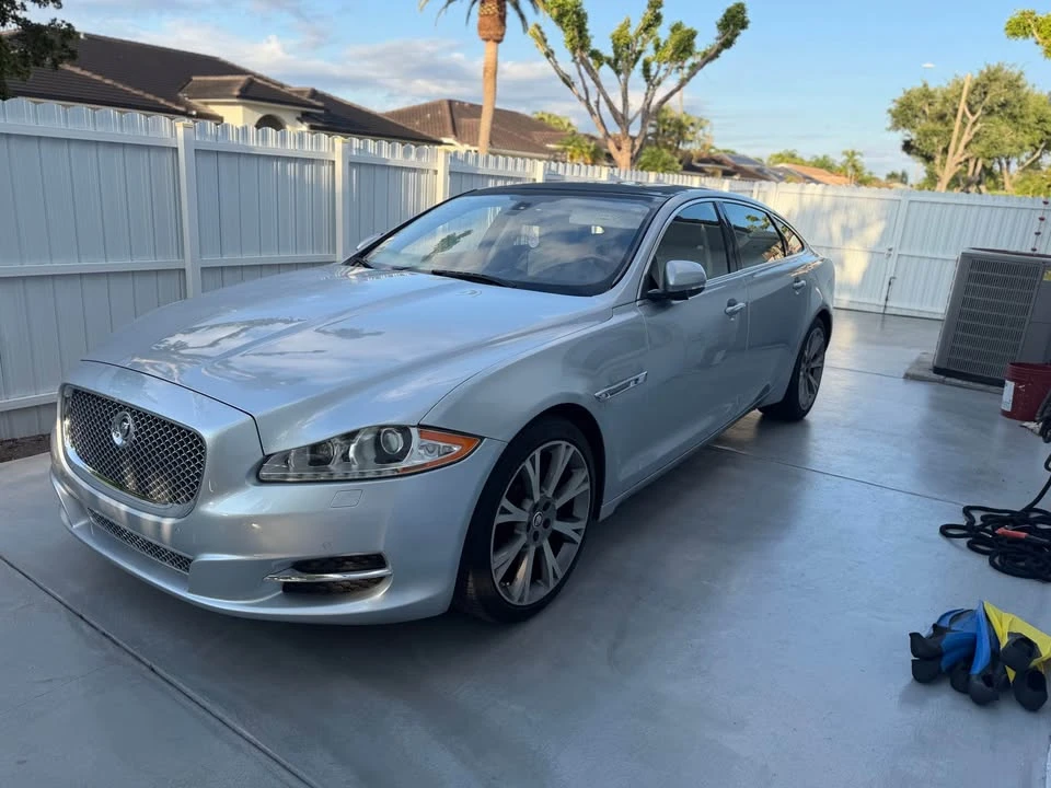 2011 Jaguar X351 XJ - Image 2 of 10