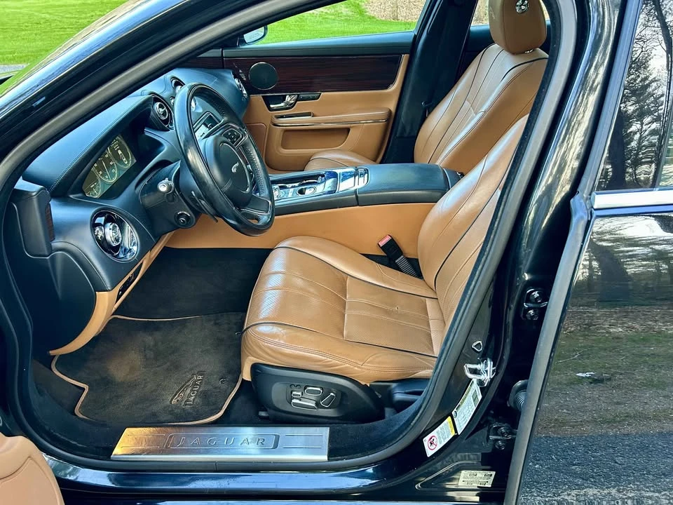 2011 Jaguar X351 XJ - Image 10 of 13