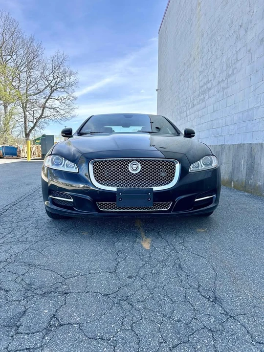 2011 Jaguar X351 XJ - Image 5 of 13