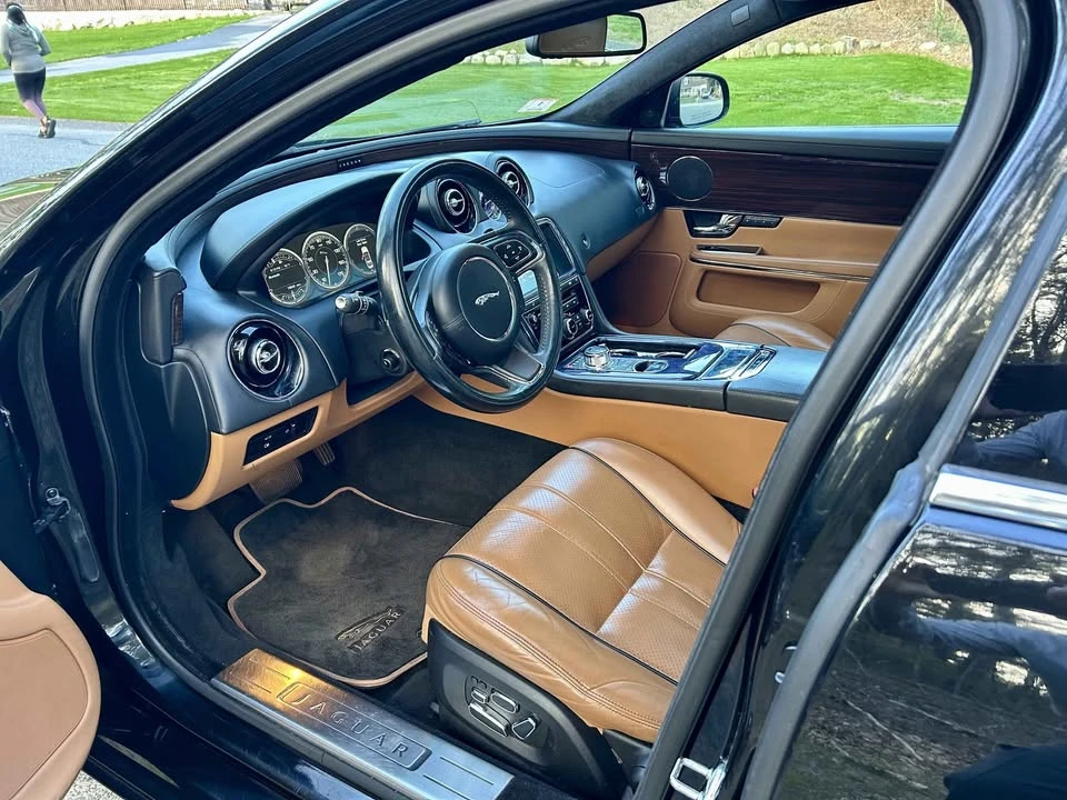 2011 Jaguar X351 XJ - Image 9 of 13