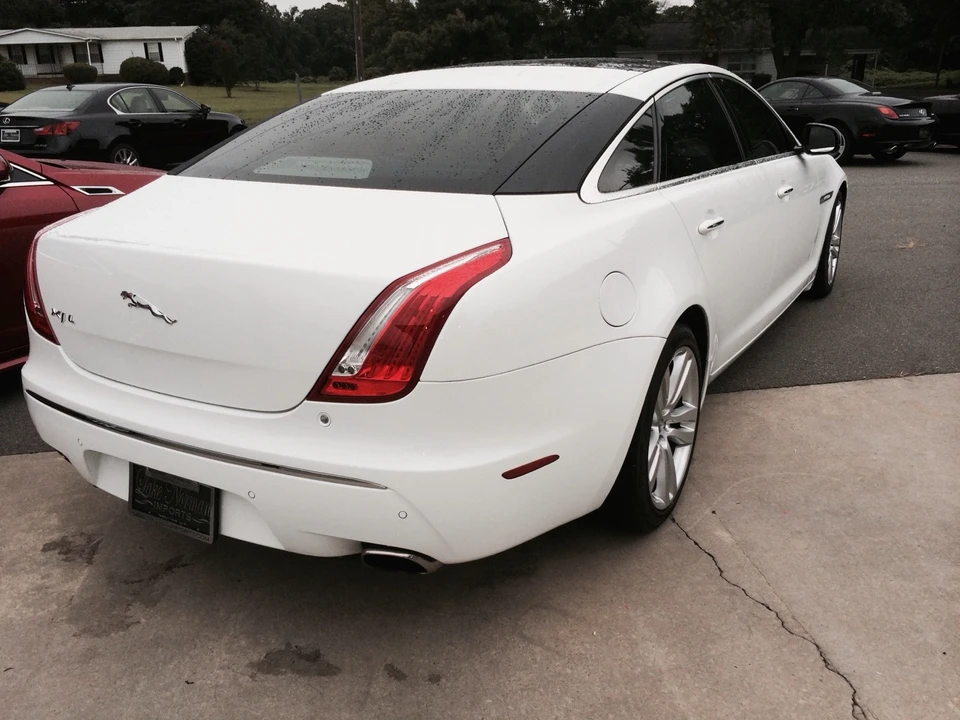 2011 Jaguar X351 XJ - Image 4 of 12