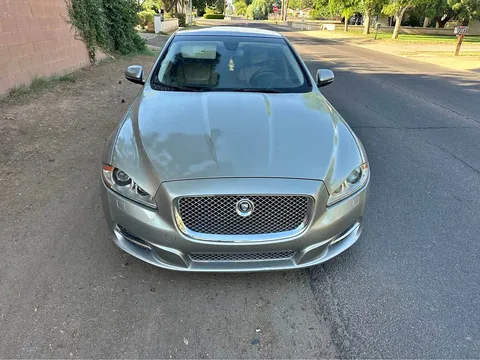2011 Jaguar XJ8 Vanden Plas Supercharged