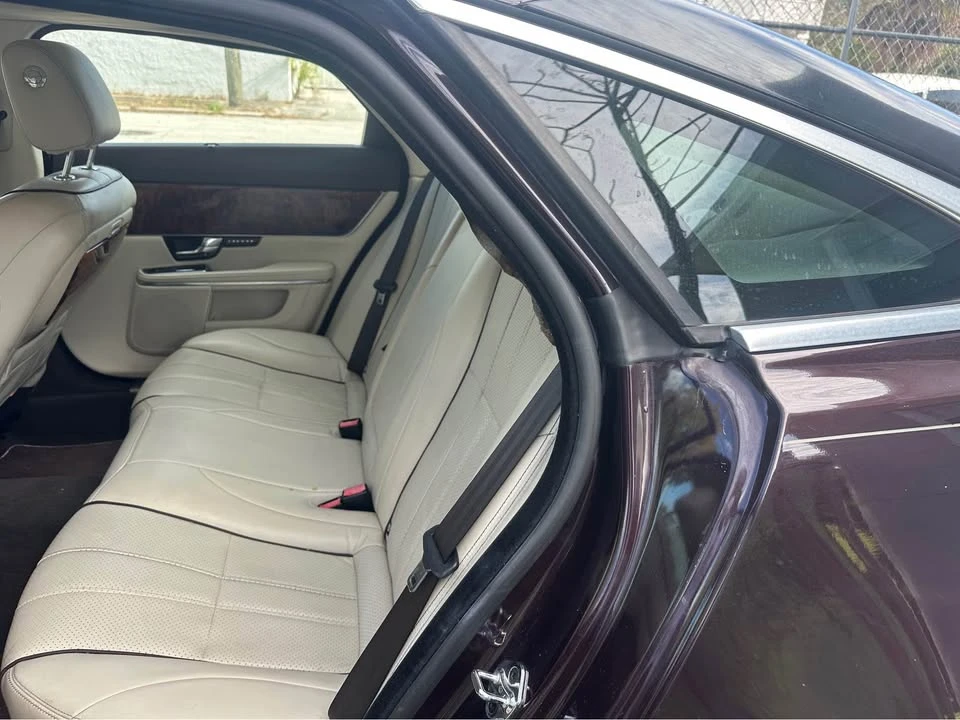 2011 Jaguar X351 XJ - Image 4 of 4
