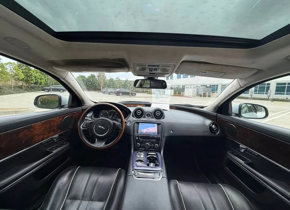 2011 Jaguar X351 XJ - Image 7 of 10