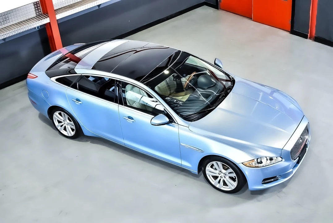 2011 Jaguar X351 XJ - Image 13 of 31