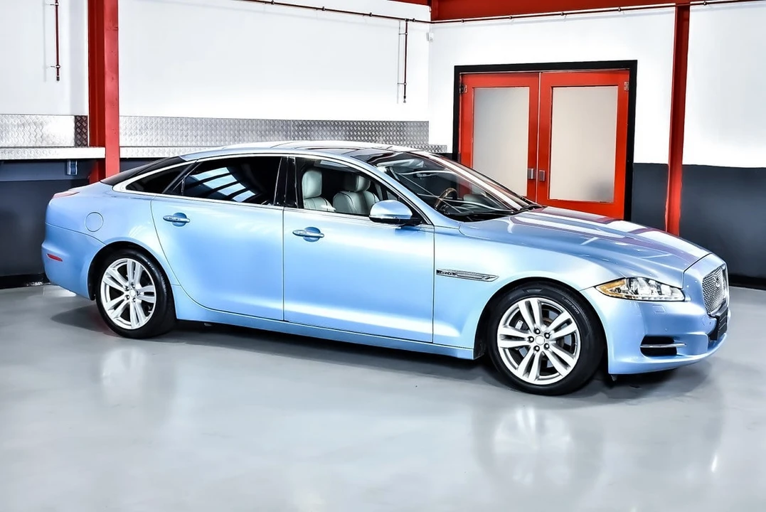 2011 Jaguar X351 XJ - Image 8 of 31