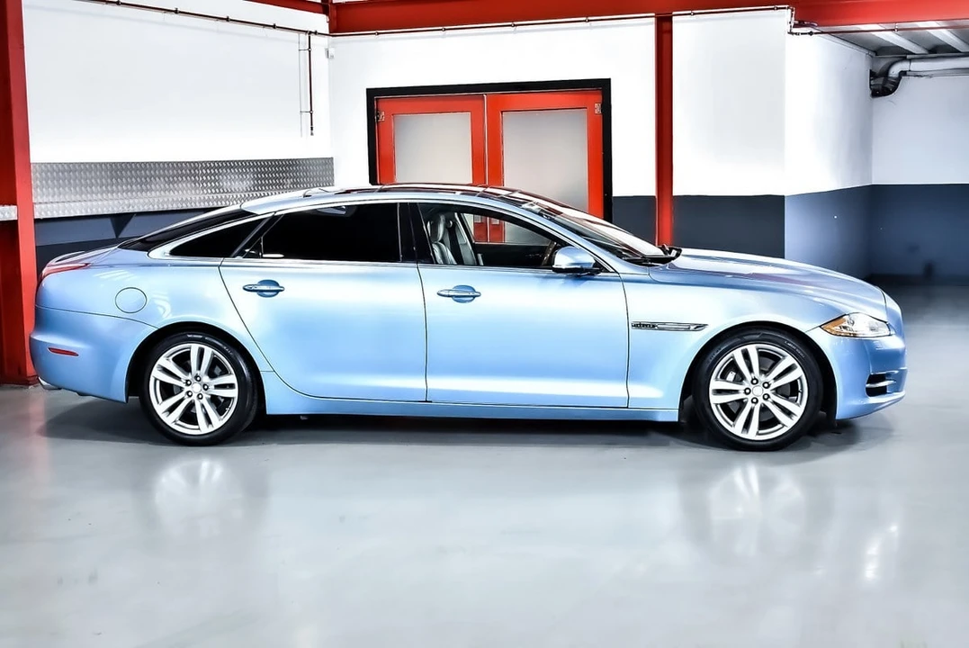 2011 Jaguar X351 XJ - Image 10 of 31