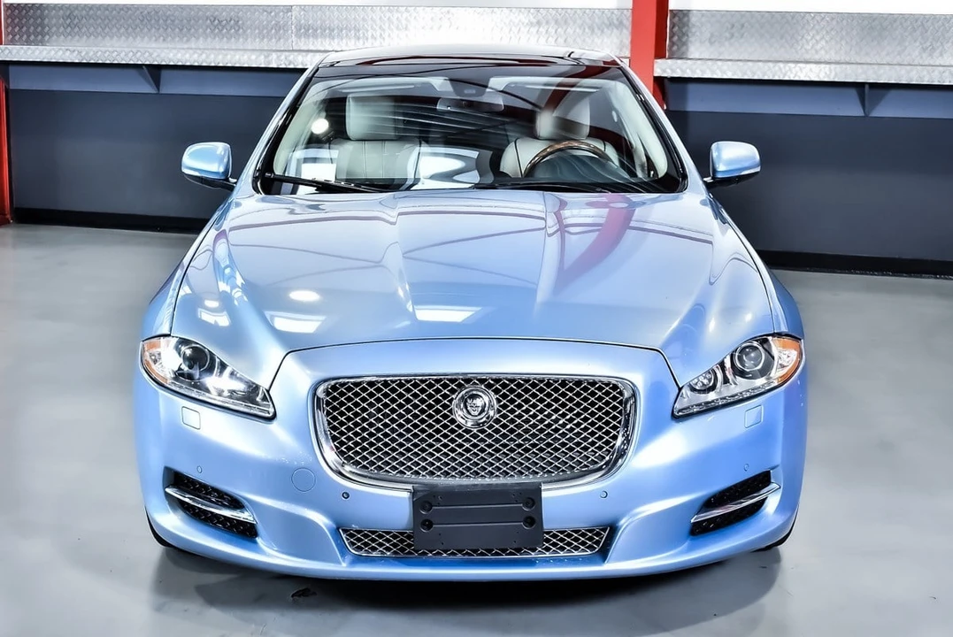 2011 Jaguar X351 XJ - Image 2 of 31