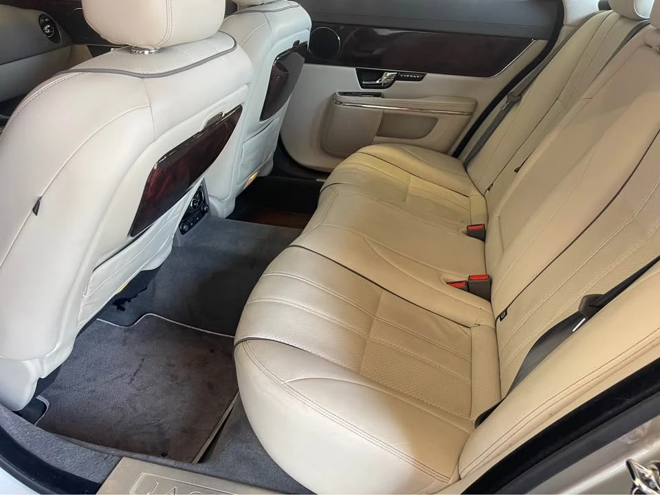 2011 Jaguar X351 XJ - Image 10 of 10
