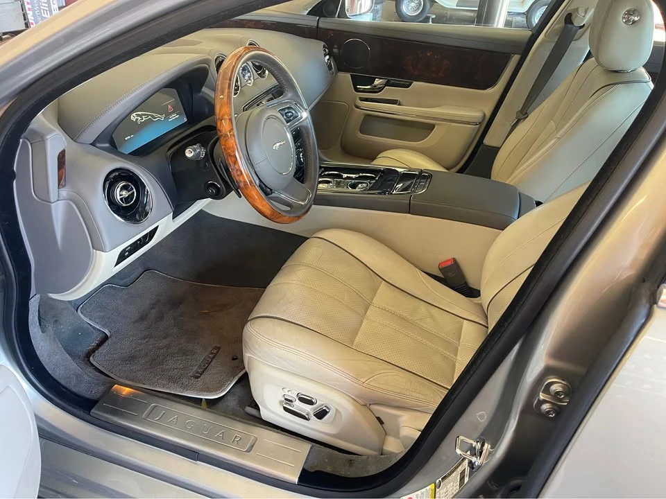 2011 Jaguar X351 XJ - Image 7 of 10