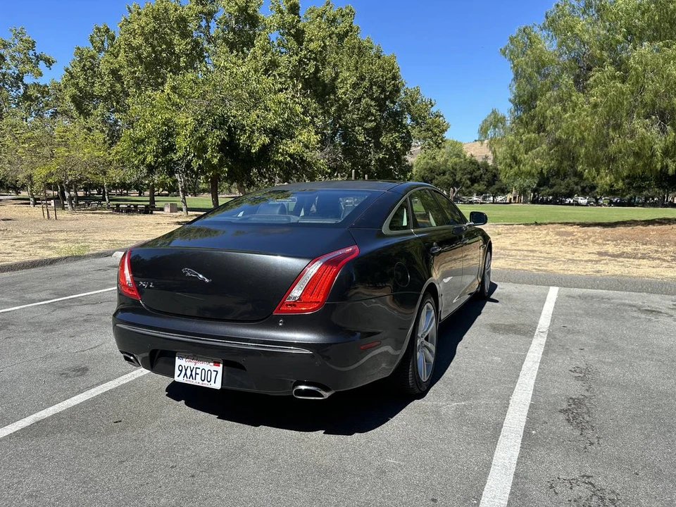 2011 Jaguar X351 XJ - Image 10 of 16