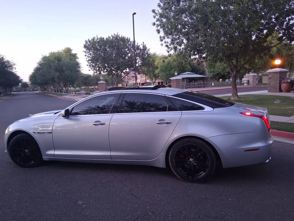 2011 Jaguar X351 XJ - Image 20 of 24