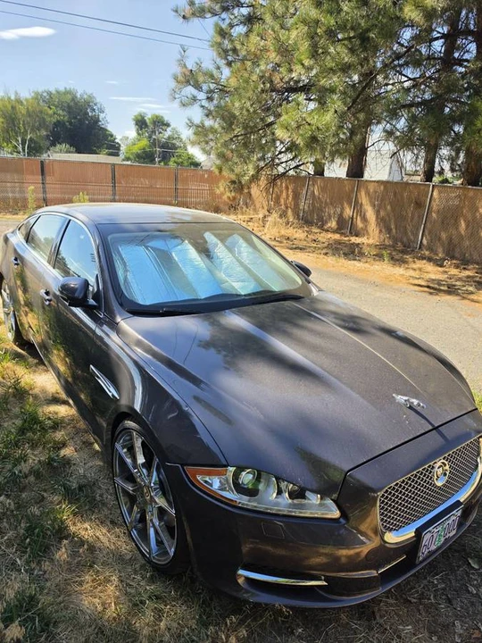 2011 Jaguar X351 XJ - Image 2 of 16