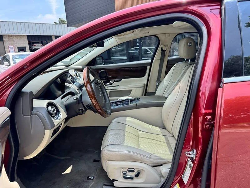 2011 Jaguar X351 XJ - Image 13 of 20
