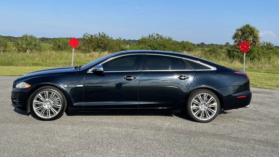 2011 Jaguar X351 XJ - Image 2 of 11