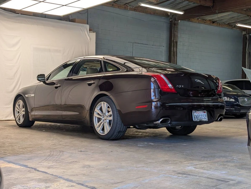2011 Jaguar X351 XJ - Image 3 of 19