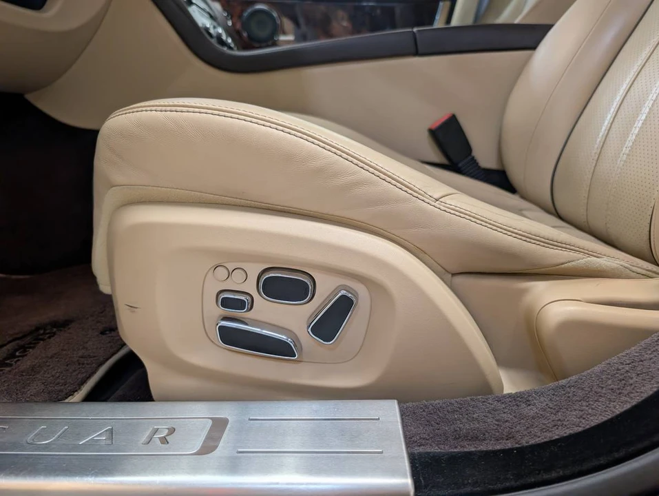2011 Jaguar X351 XJ - Image 11 of 19