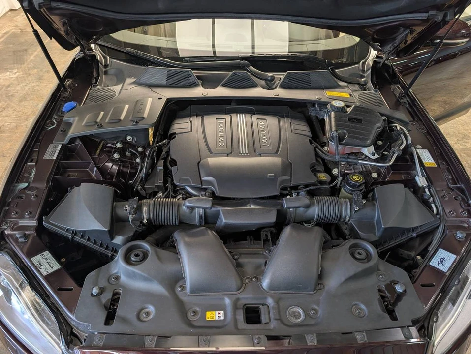 2011 Jaguar X351 XJ - Image 19 of 19