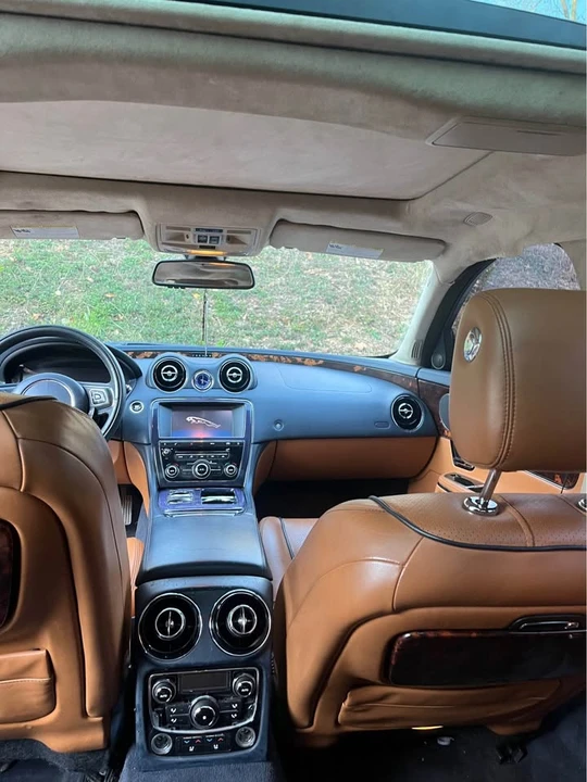2011 Jaguar X351 XJ - Image 7 of 9