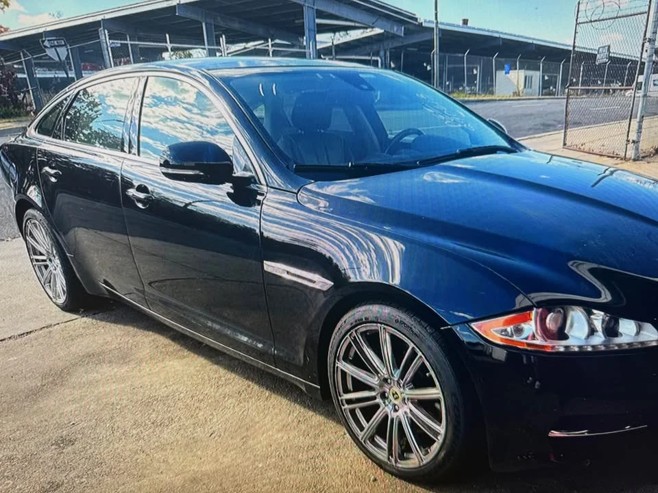 2011 Jaguar X351 XJ - Image 2 of 12